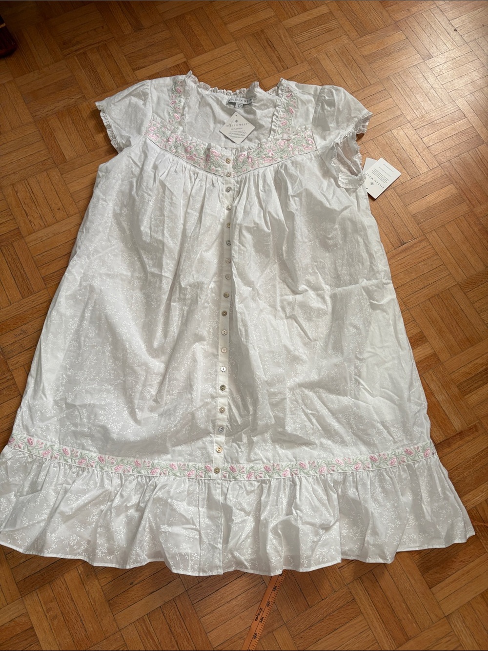 Eileen West White Embroidered Nightgown - Soft Cotton Sleep Dress
